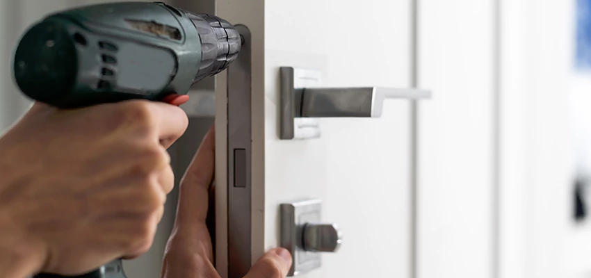 Locksmith For Lock Replacement Near Me in Los Altos, CA
