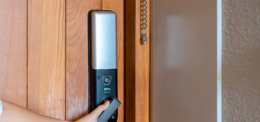 Home Security Electronic Locks Upgrades in Los Altos, CA